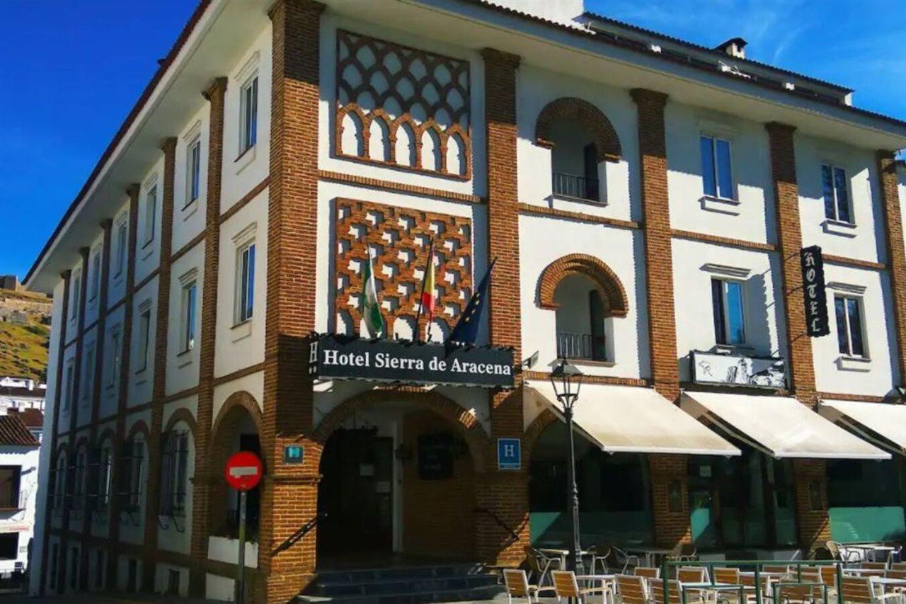 Hotel Sierra De Aracena Ngoại thất bức ảnh