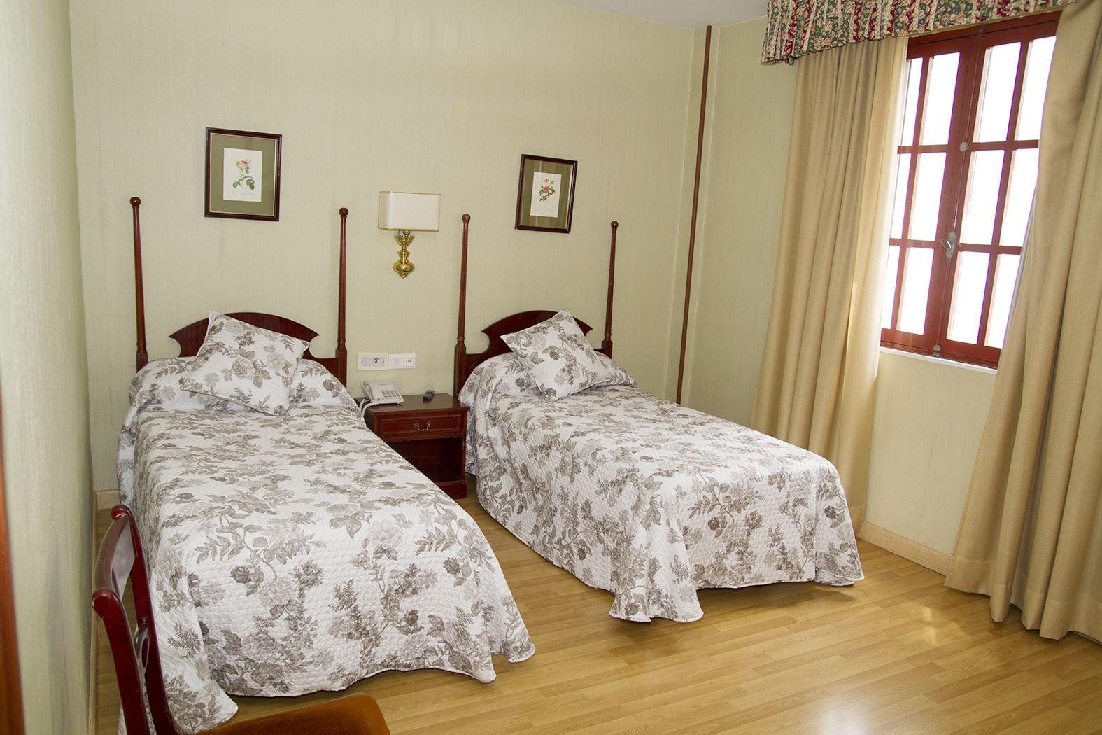 Hotel Sierra De Aracena Ngoại thất bức ảnh
