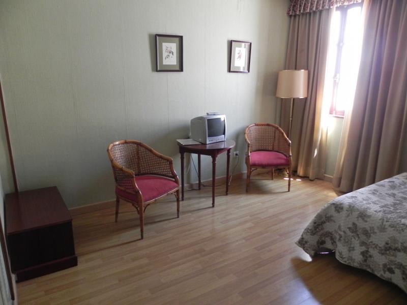 Hotel Sierra De Aracena Ngoại thất bức ảnh