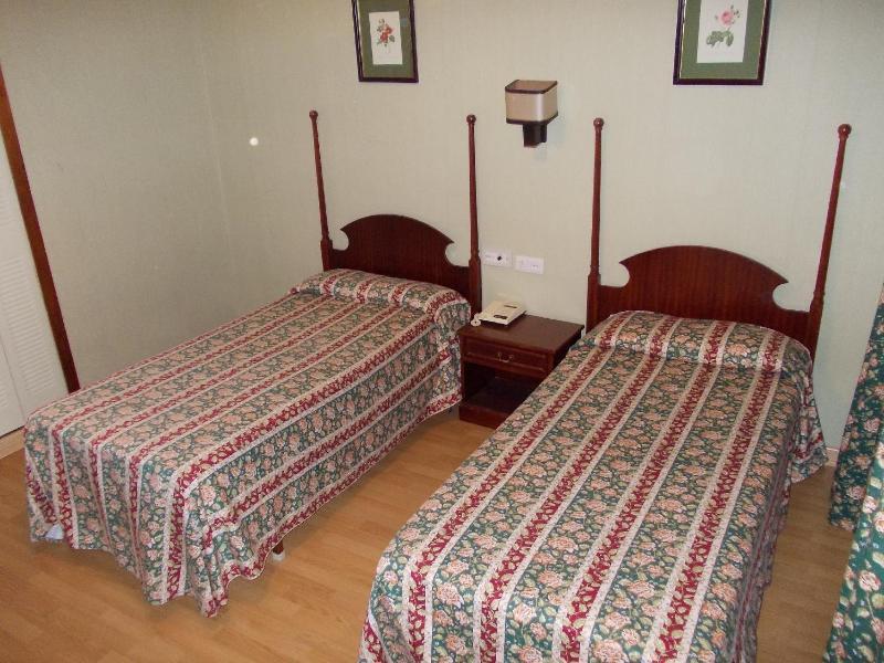 Hotel Sierra De Aracena Ngoại thất bức ảnh