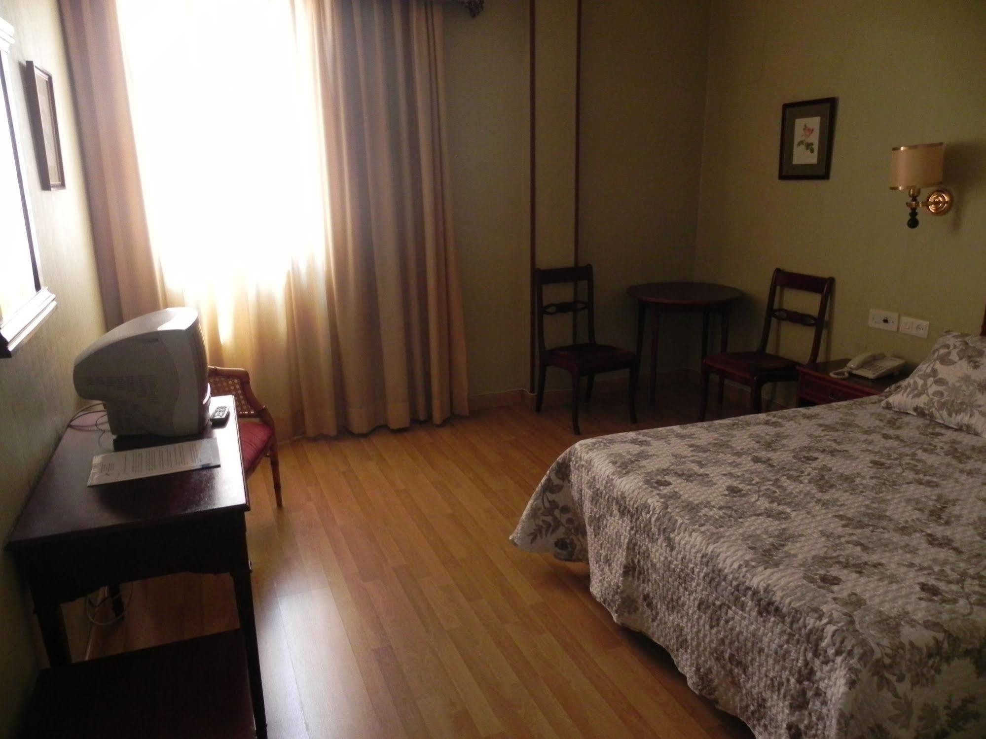 Hotel Sierra De Aracena Ngoại thất bức ảnh