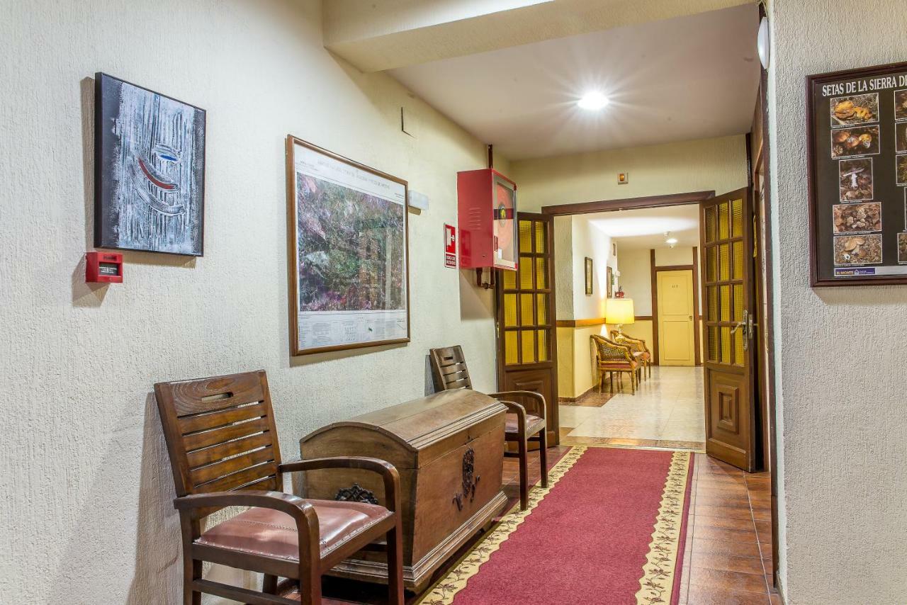 Hotel Sierra De Aracena Ngoại thất bức ảnh