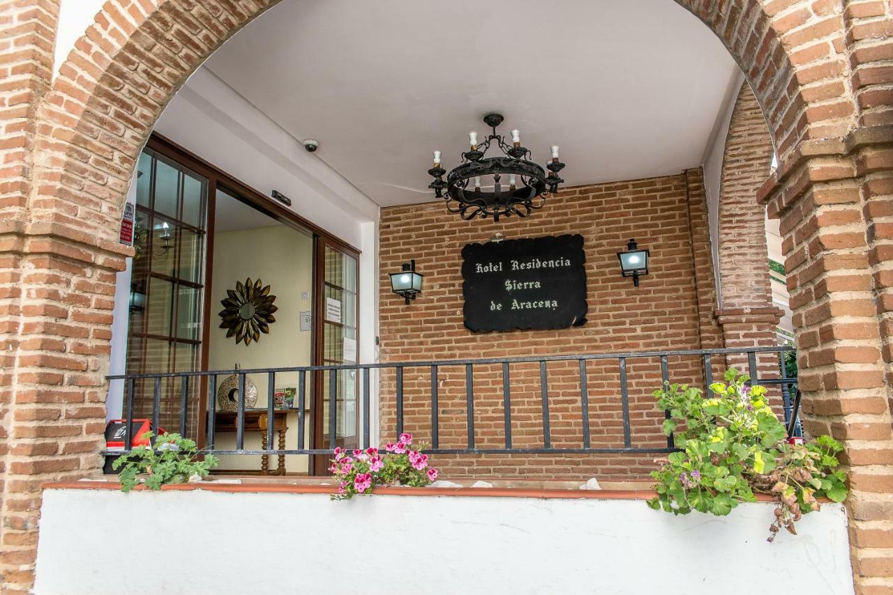 Hotel Sierra De Aracena Ngoại thất bức ảnh
