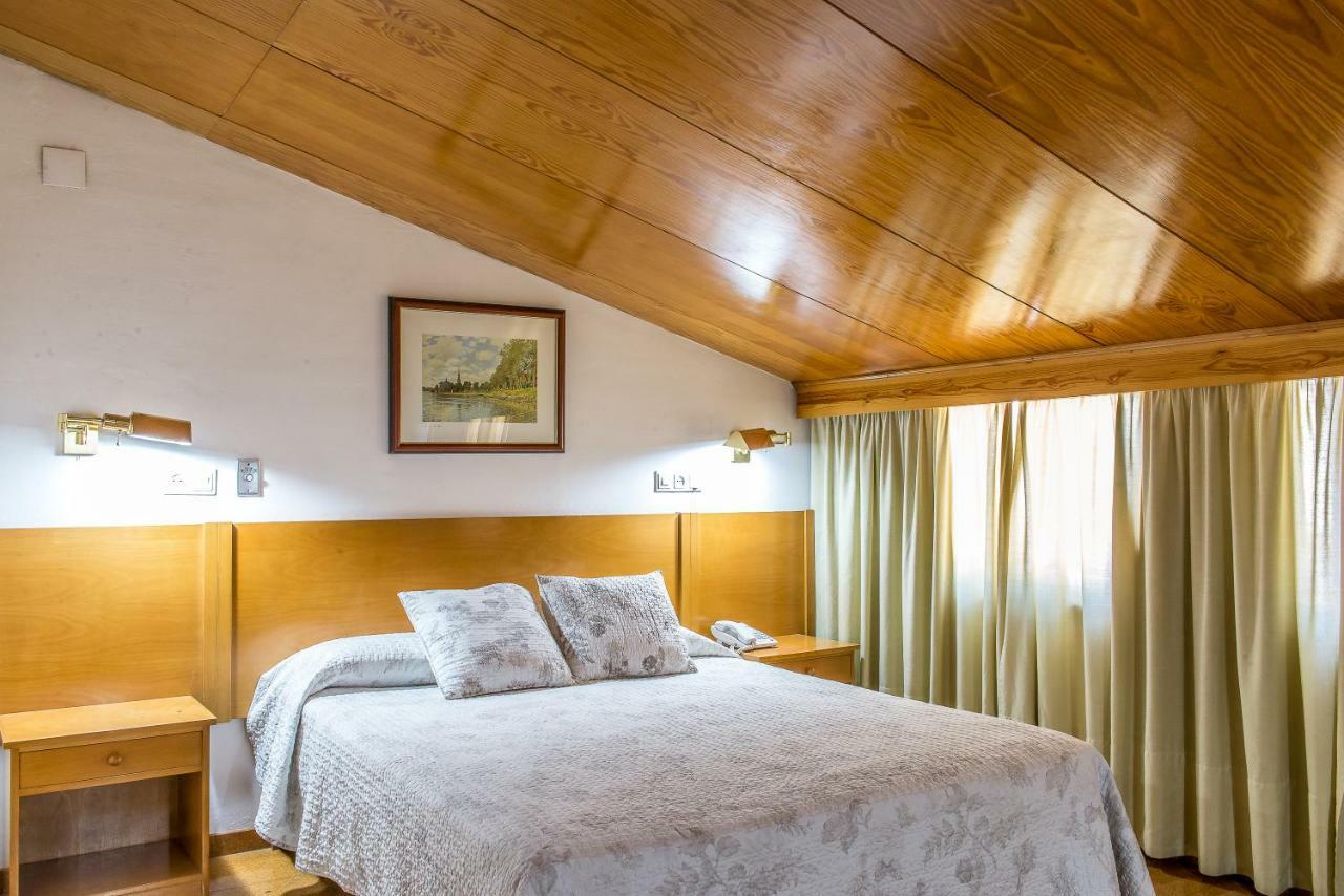 Hotel Sierra De Aracena Ngoại thất bức ảnh